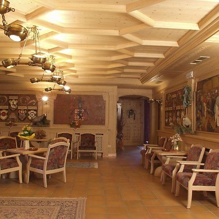 Hotel Villa Jolanda Ziano di Fiemme Εξωτερικό φωτογραφία