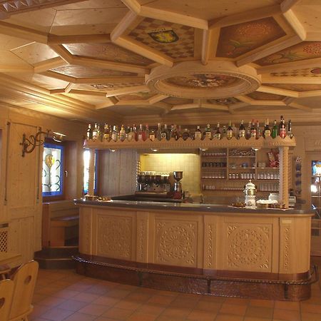 Hotel Villa Jolanda Ziano di Fiemme Εξωτερικό φωτογραφία